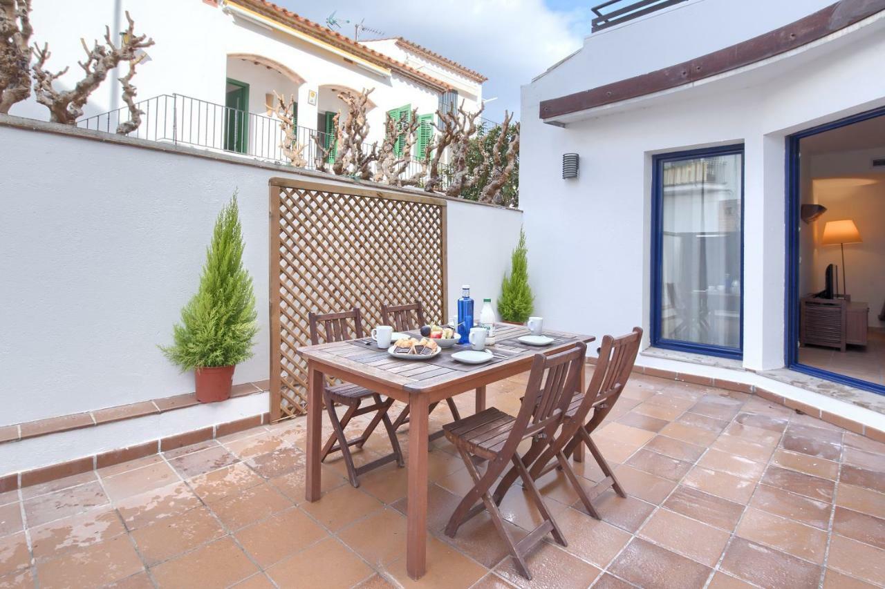 Apartamentos Llafranc Mar Экстерьер фото